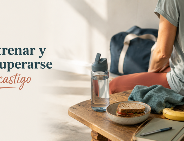 Deporte, alimentación y salud mental con una pausa de recuperación tras entrenar y un snack cotidiano